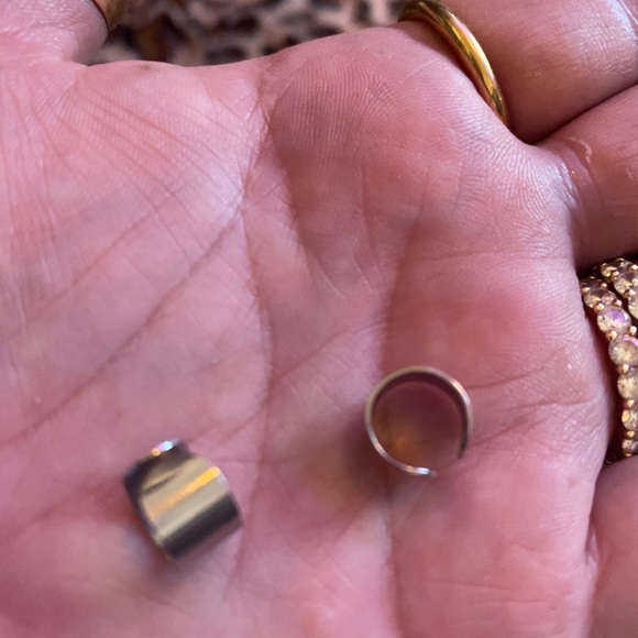 Ear cuffs - Picture 4 of 4